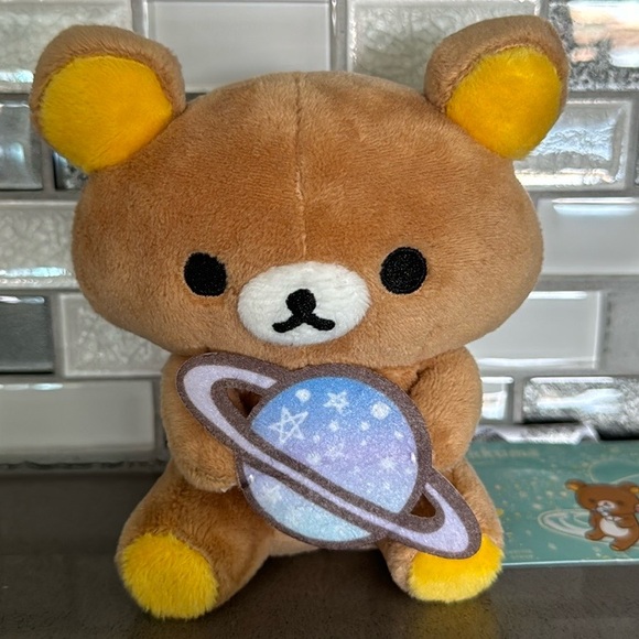 🪐San-X RILAKKUMA HOLDING PLANET Sitting Plush 5”Kawaii / Limited Edition NEW🪐 - Picture 2 of 16